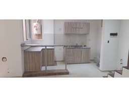 Dpto Tipo Casa reformado a nuevo de 3 ambientes conformado en tres plantas, Piedrabuena 5040 - Villa Riachuelo – Capital Federal