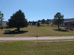 Terreno en barrio el golf Carlos Paz de 1361 m2.