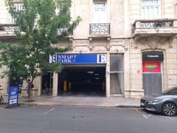 España 950 - 2 cocheras en Planta Baja - Venta