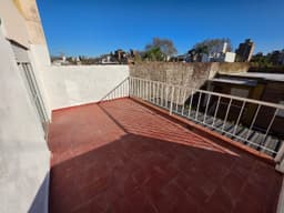 ALQUILER 1 DORM + PATIO EXCELENTE ESTADO
