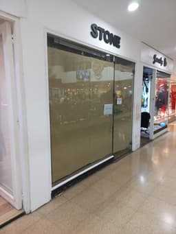 Local comercial en Galería Rosario
