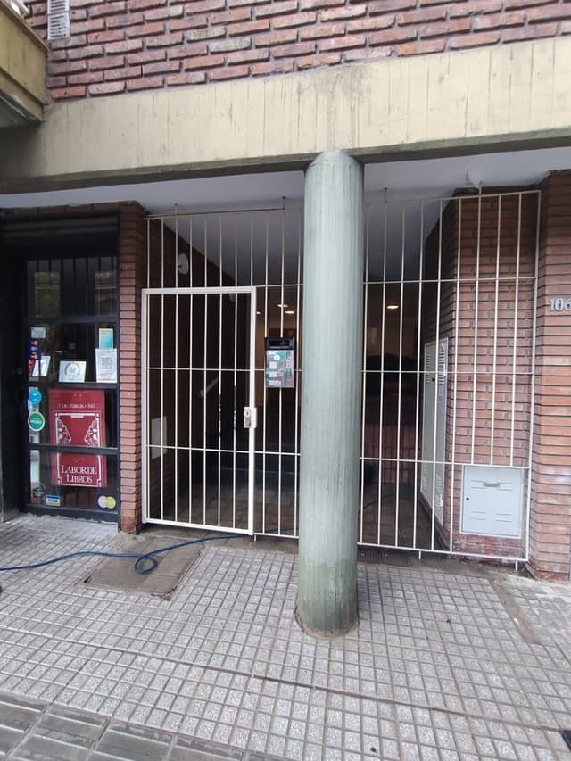 DEPARTAMENTO 2 DORMITORIOS - 3° DE FEBRERO 1067
