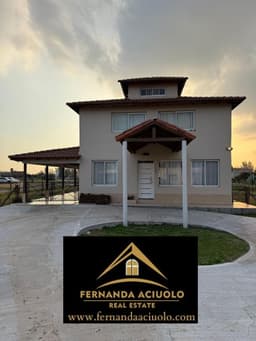CASA EN VENTA EN LA MAGDALE