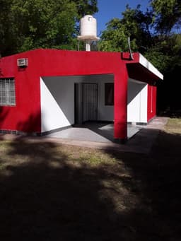 VENTA Casa + terreno. El Trapiche.