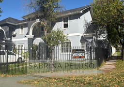 Dúplex en Esquina en Venta – Arcos del Oeste | Moreno | 3 Dorm. | Escritura | Escucha Ofertas