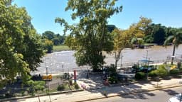ÚNICO 4 AMBIENTES PRIMERA LÍNEA AL RÍO CON DOS COCHERAS. APTO CRÉDITO. ESCRITURADO