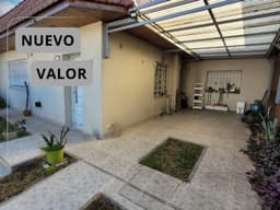 Casa 3 ambientes con cochera apta crédito Venta - Morón